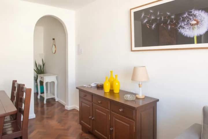 Em Copacabana, Conforto E Localizacao Privilegiada! Apartamento