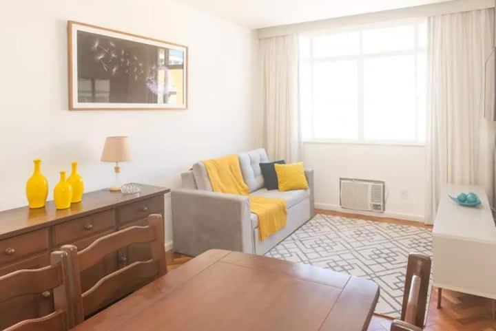 Apartamento Em Copacabana, Conforto E Localizacao Privilegiada! Río de Janeiro