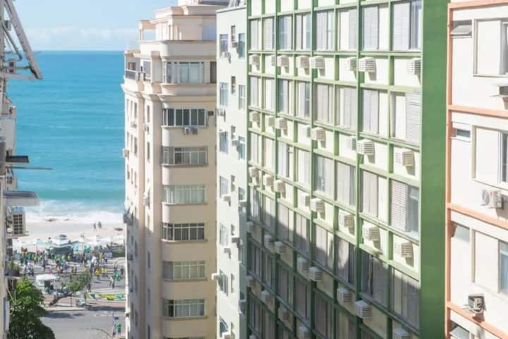Em Copacabana, Conforto E Localizacao Privilegiada! Apartamento *